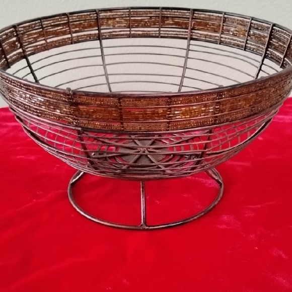 D- New Elegant Brown Wire Basket - Picture 3 of 8